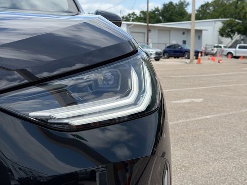 Used 2025 BMW X3 xDrive30i image 9