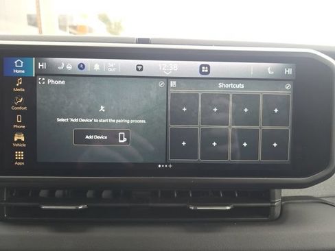 Used 2025 Jeep Wrangler Unlimited Sahara AWD/4WD image 19