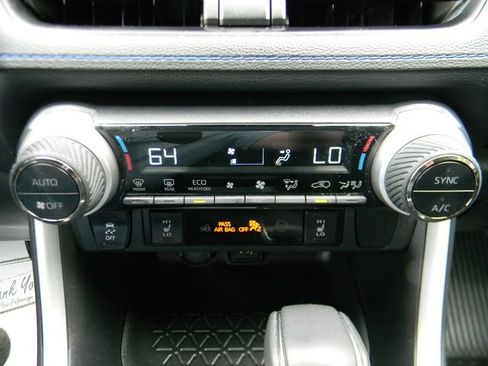 Used 2023 Toyota RAV4 SE w/ Convenience Package AWD/4WD image 15