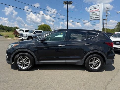 Used 2017 Hyundai Santa Fe Sport w/ Cargo Package AWD/4WD image 4