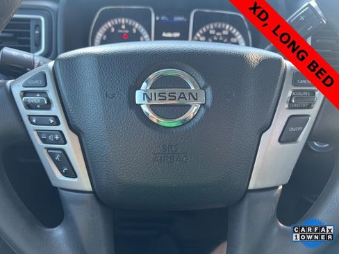 Used 2019 Nissan Titan S image 17