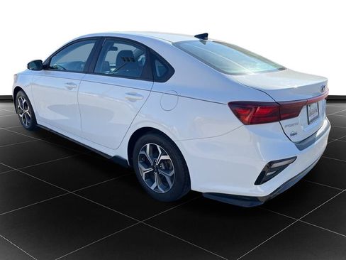 Used 2019 Kia Forte LXS image 3