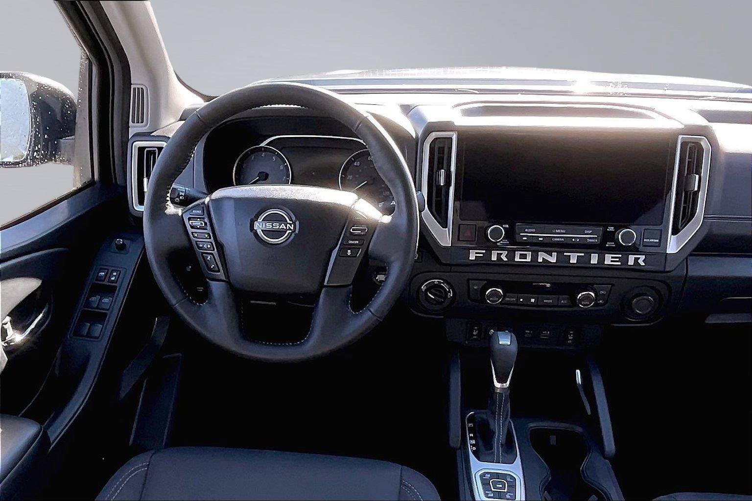 Certified 2026 Nissan Frontier SV w/ All-Weather Content Package AWD/4WD image 5