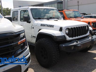 Used 2024 Jeep Gladiator Sport