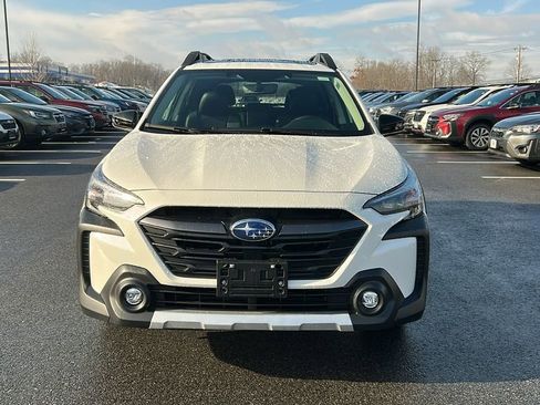 Certified 2025 Subaru Outback Limited XT image 2