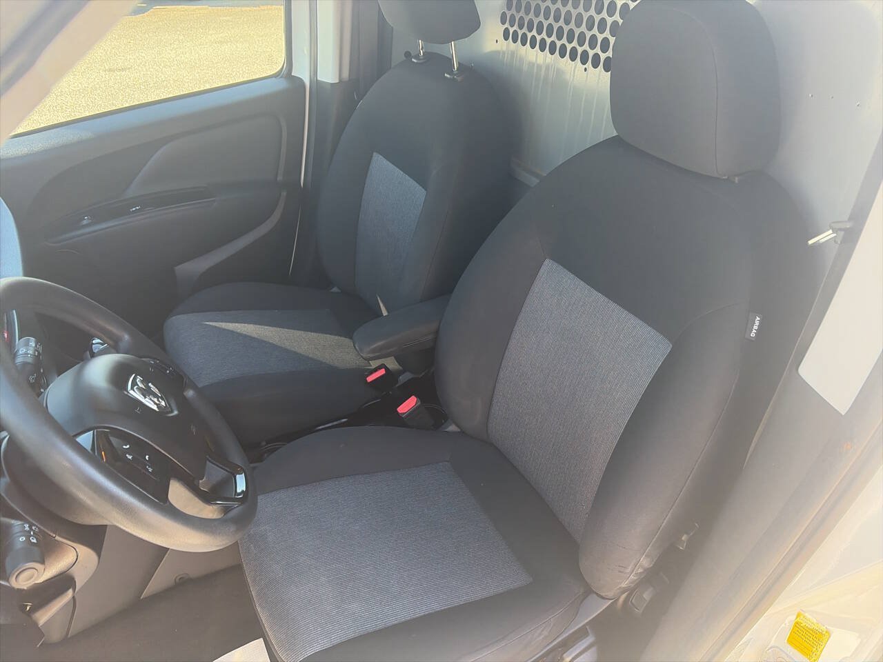 Used 2022 RAM ProMaster City Tradesman FWD image 13