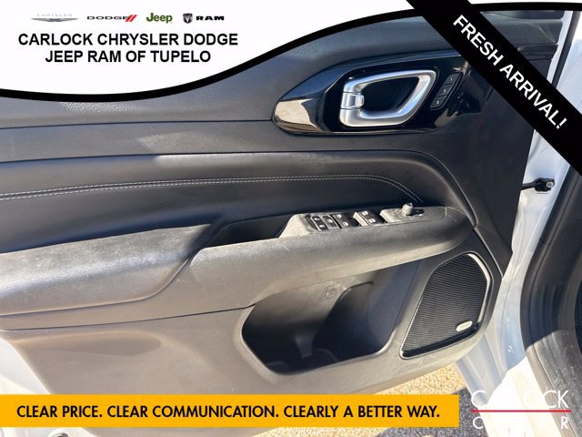 Used 2023 Jeep Compass High Altitude w/ Driver Assist Group I AWD/4WD image 13