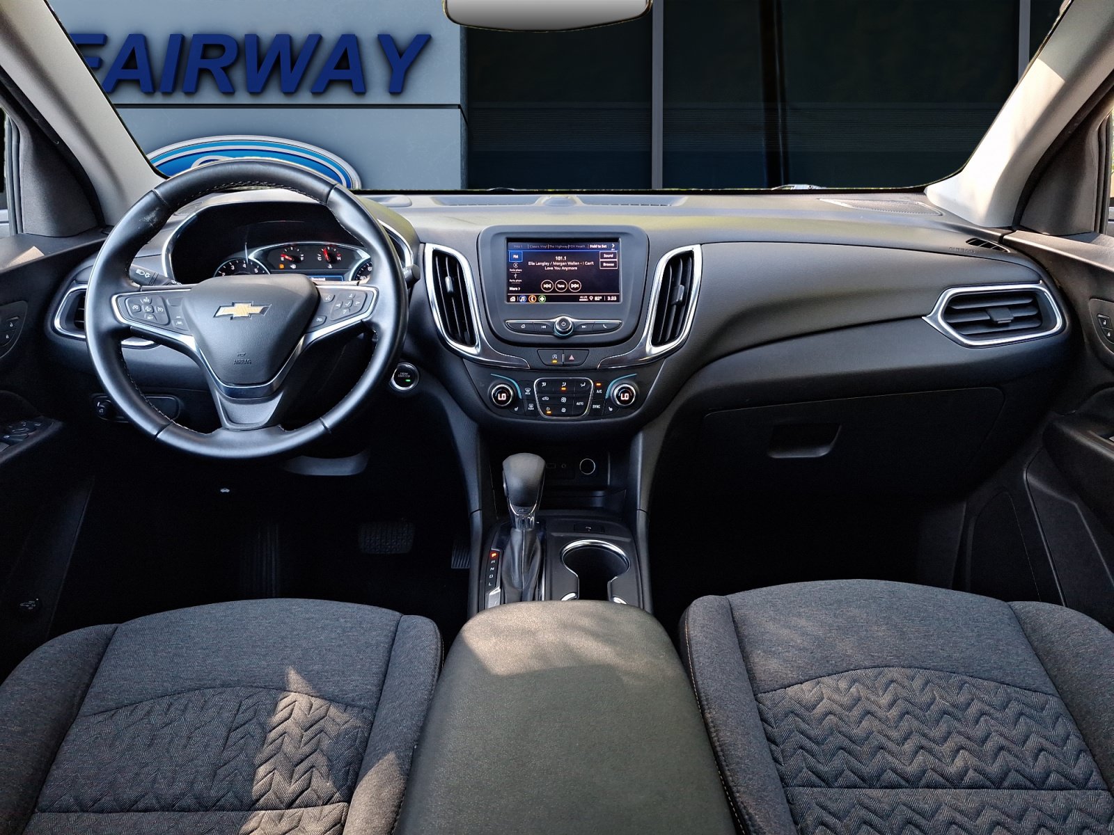 Used 2024 Chevrolet Equinox LT AWD/4WD image 14