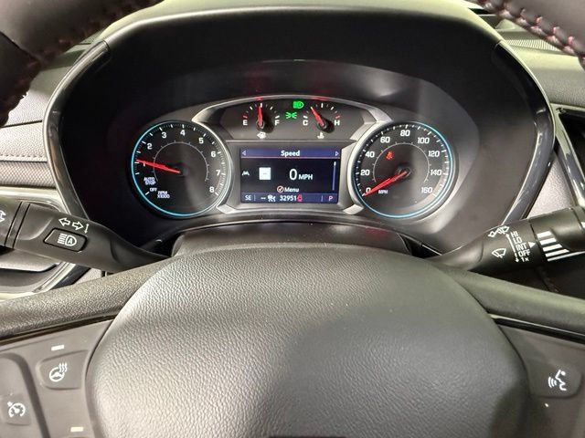 Used 2022 Chevrolet Equinox RS w/ RS Leather Package FWD image 19