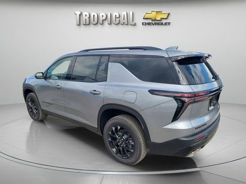 New 2026 Chevrolet Traverse LT w/ Midnight/Sport Edition FWD image 3