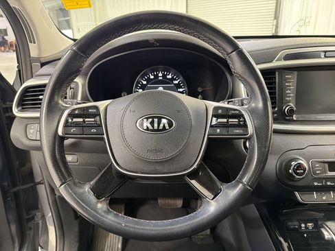 Used 2020 Kia Sorento SX image 17