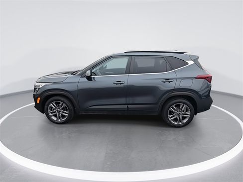 Used 2021 Kia Seltos S image 5