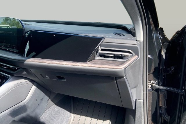 Used 2025 Audi Q5 Premium Plus AWD/4WD image 16