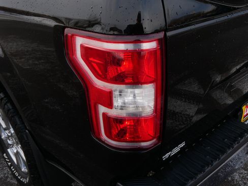 Used 2019 Ford F150 XLT w/ Equipment Group 302A Luxury image 17