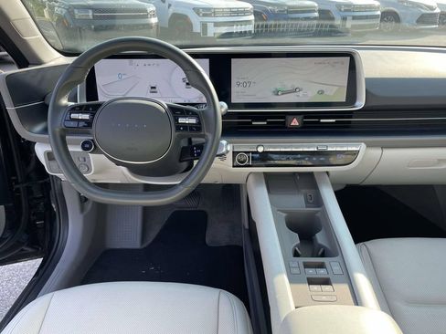 Certified 2024 Hyundai Ioniq 6 SEL RWD image 4