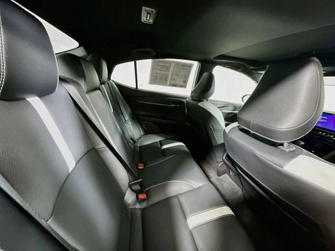 Used 2025 Toyota Camry SE w/ Multimedia Upgrade Package FWD image 27