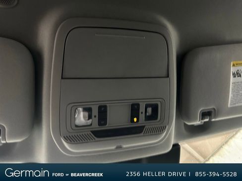 Used 2022 Ford Explorer XLT w/ Equipment Group 202A image 26