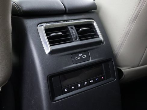 Used 2024 MAZDA CX-90 3.3 Turbo w/ Preferred Plus AWD/4WD image 29
