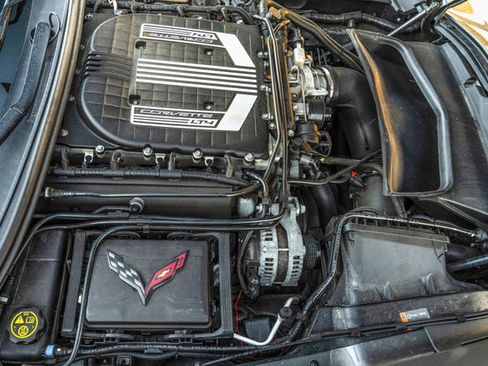 Used 2016 Chevrolet Corvette Z06 w/ 3LZ Preferred Equipment Group image 30