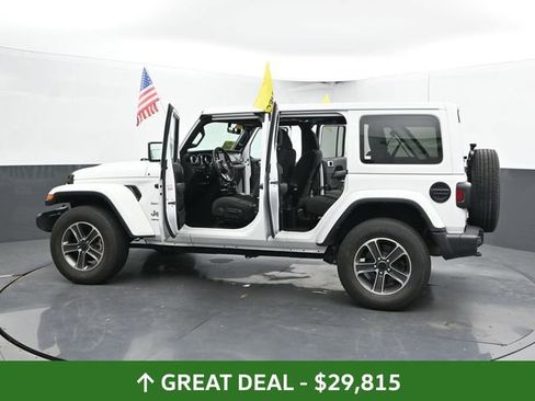 Used 2023 Jeep Wrangler Unlimited Sahara AWD/4WD image 55