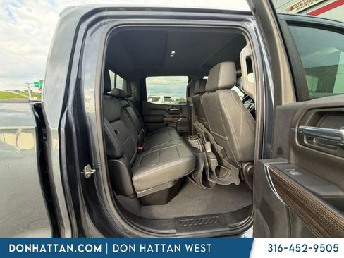 Used 2022 Chevrolet Silverado 1500 LT Trail Boss w/ LT Trail Boss Premium Package AWD/4WD image 2