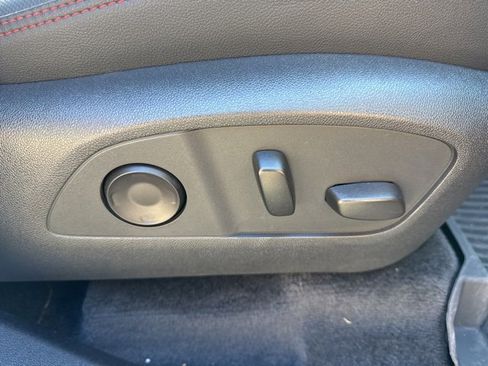 Used 2024 Chevrolet Traverse RS w/ LPO, Floor Liner Package image 35