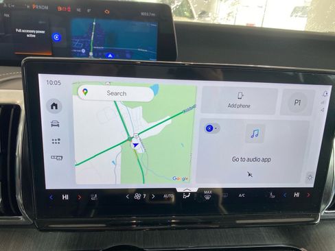 Used 2025 Ford Expedition Platinum w/ Platinum Ultimate Package image 11