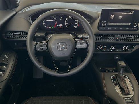 New 2025 Honda HR-V Sport image 16