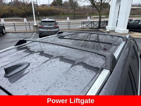 Certified 2021 Toyota Highlander Platinum image 9