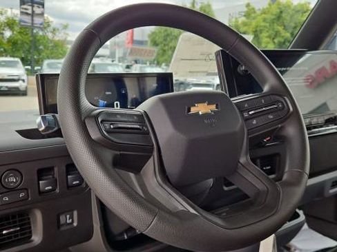 New 2025 Chevrolet Brightdrop 600 FWD image 11