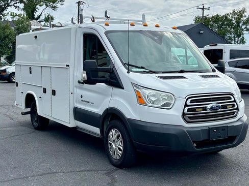 Used 2017 Ford Transit 350 138 w/ Interior Upgrade Package RWD image 4