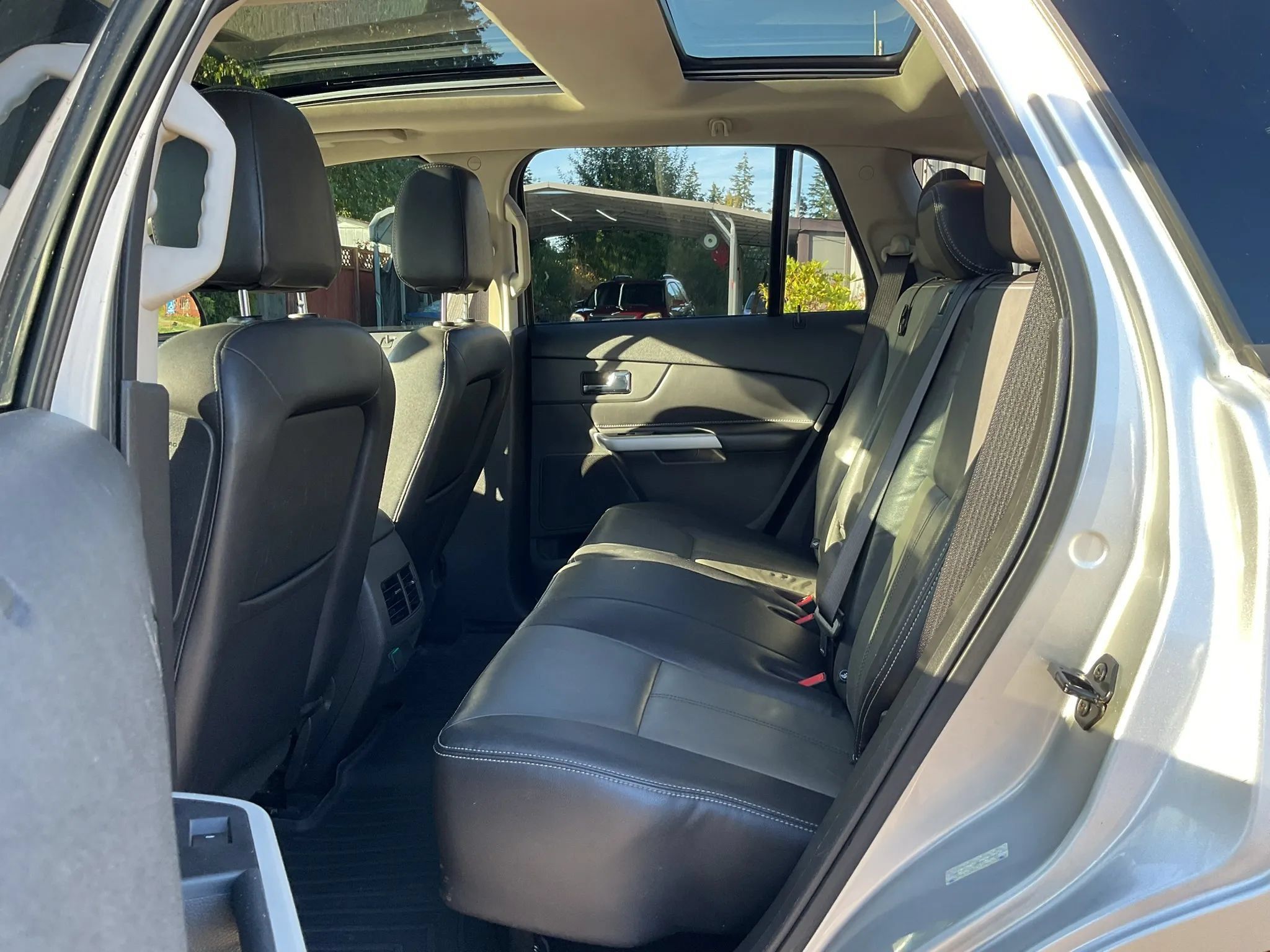 Used 2013 Ford Edge Sport w/ Driver Entry Pkg AWD/4WD image 10