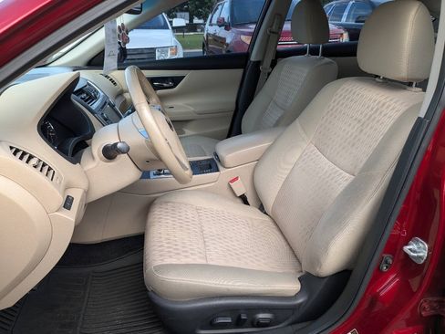 Used 2017 Nissan Altima 2.5 SV w/ Convenience Package FWD image 31