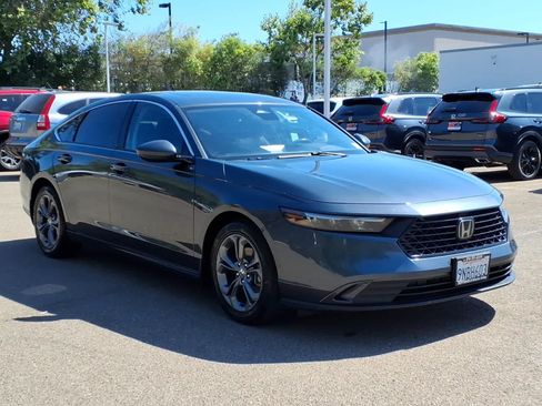 Used 2024 Honda Accord EX image 3