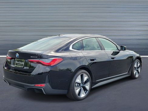 New 2026 BMW i4 eDrive40 w/ Premium Package RWD image 3