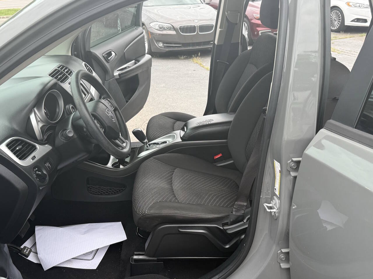 Used 2020 Dodge Journey SE w/ Blacktop Package FWD image 13