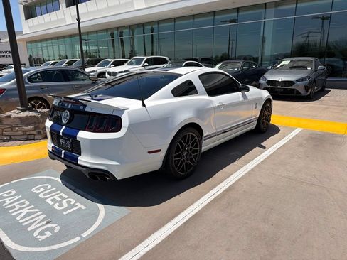 Used 2013 Ford Mustang Shelby GT500 RWD image 5