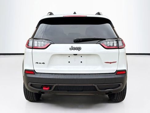 Used 2022 Jeep Cherokee Trailhawk image 7
