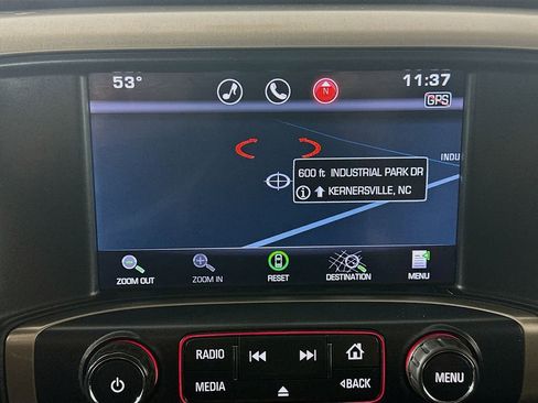 Used 2015 GMC Sierra 3500 Denali w/ Suspension Package, Off-Road AWD/4WD image 19