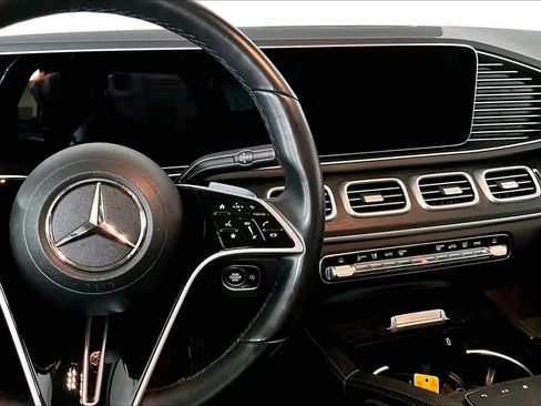 Used 2024 Mercedes-Benz GLE 350 4MATIC image 25