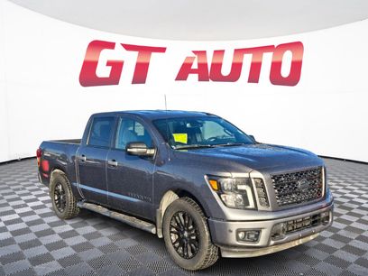 Used 2018 Nissan Titan SV w/ SV Convenience Package