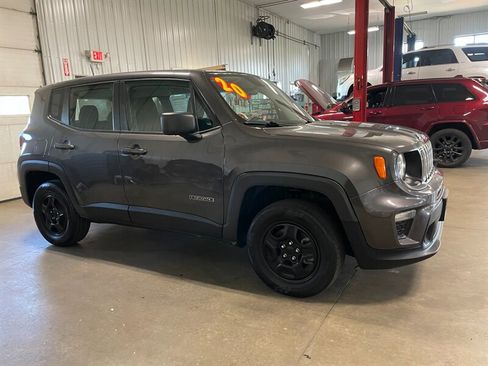 Used 2020 Jeep Renegade Sport w/ UConnect 7.0 Group AWD/4WD image 5