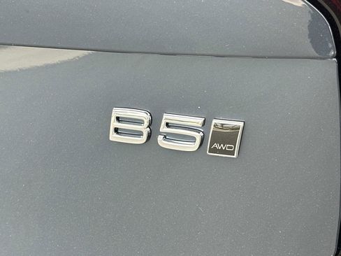 New 2026 Volvo XC90 B5 Core image 23