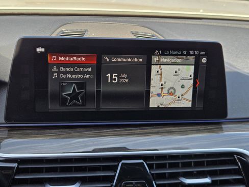 Used 2017 BMW 540i RWD image 9