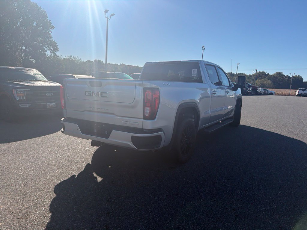 Used 2022 GMC Sierra 1500 Elevation AWD/4WD image 11