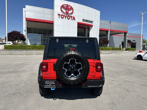 Used 2022 Jeep Wrangler Unlimited Rubicon 4xe w/ Cold Weather Group image 6