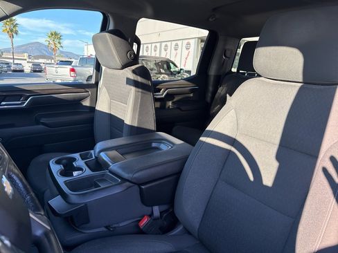 Used 2022 Chevrolet Silverado 1500 LT w/ Max Trailering Package image 13