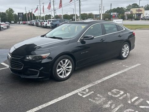Used 2016 Chevrolet Malibu LT image 2