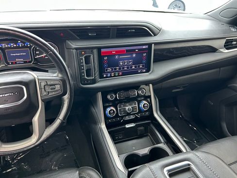 Used 2021 GMC Yukon Denali AWD/4WD image 21