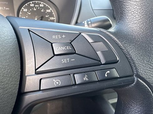 Used 2024 Nissan Altima 2.5 S image 18